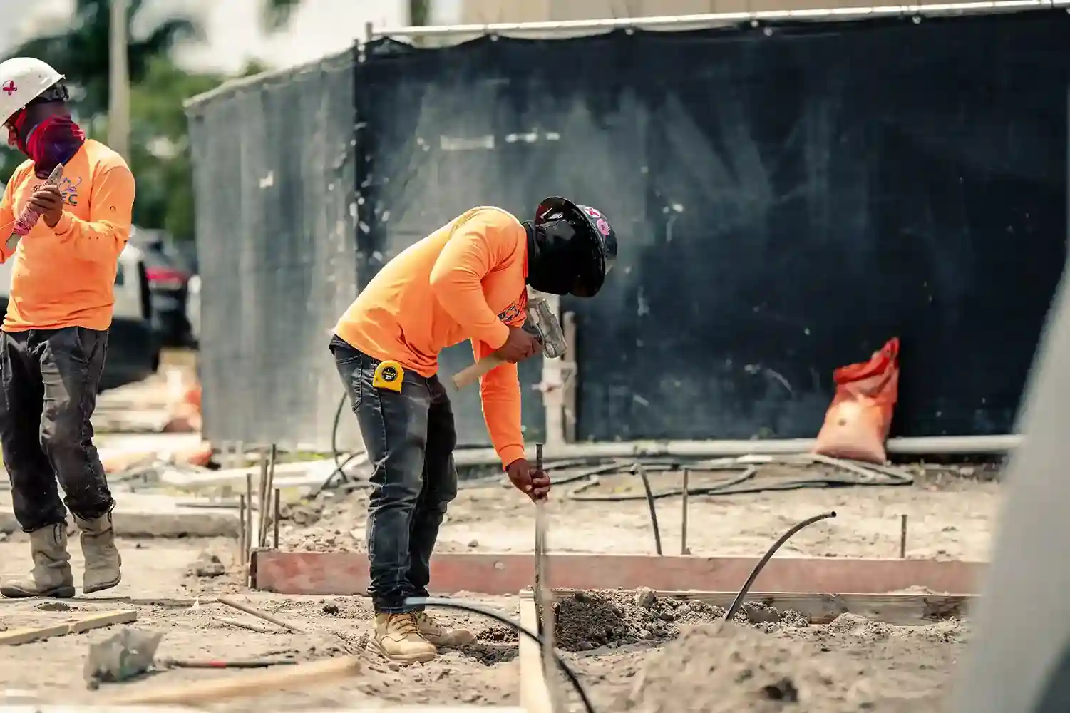 what is emr in construction